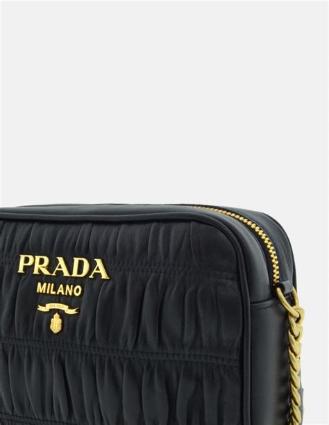 bolso prada cadena|bolso Prada mujer.